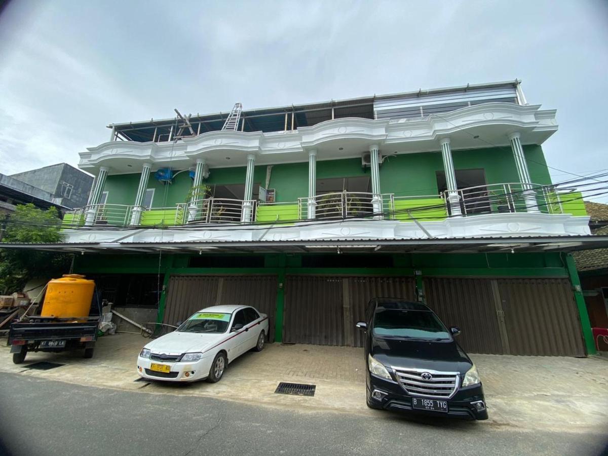 Reddoorz Plus Near Siloam Hospital Balikpapan Exteriér fotografie