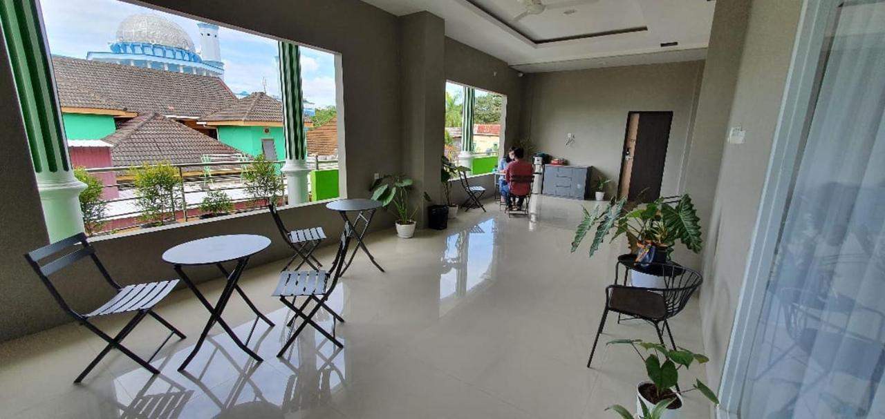 Reddoorz Plus Near Siloam Hospital Balikpapan Exteriér fotografie