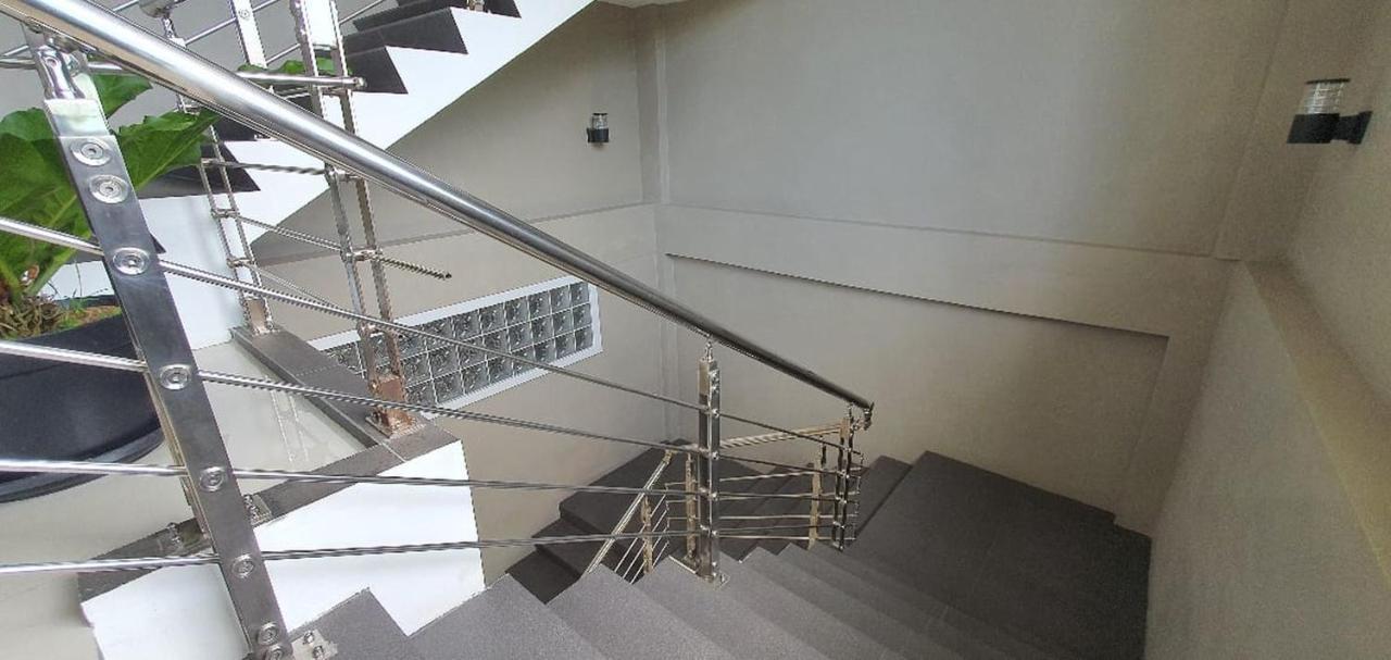 Reddoorz Plus Near Siloam Hospital Balikpapan Exteriér fotografie