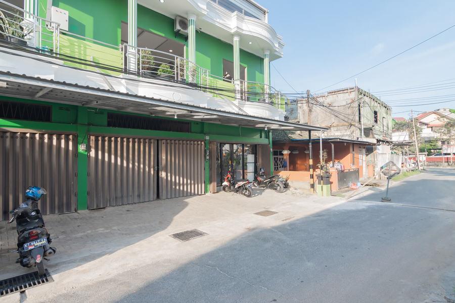 Reddoorz Plus Near Siloam Hospital Balikpapan Exteriér fotografie